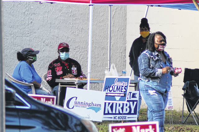 125831871_web1_elex-early-voting-thu-101620