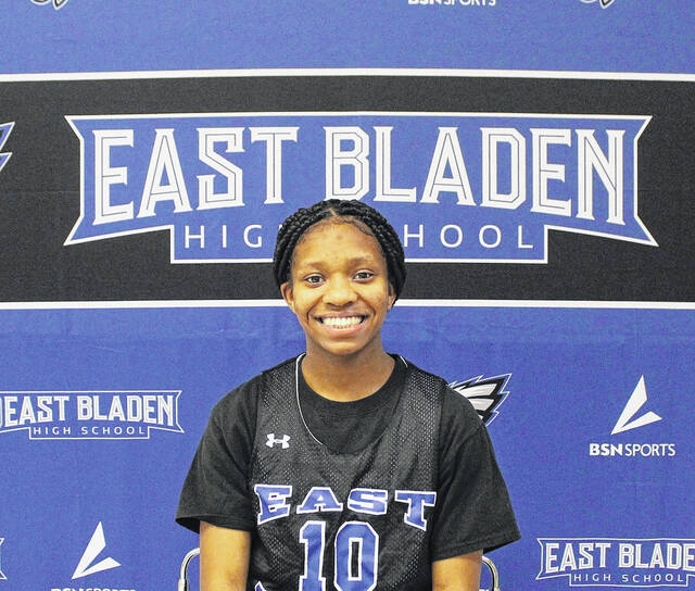 128051904_web1_10-Alexus-Mitchell