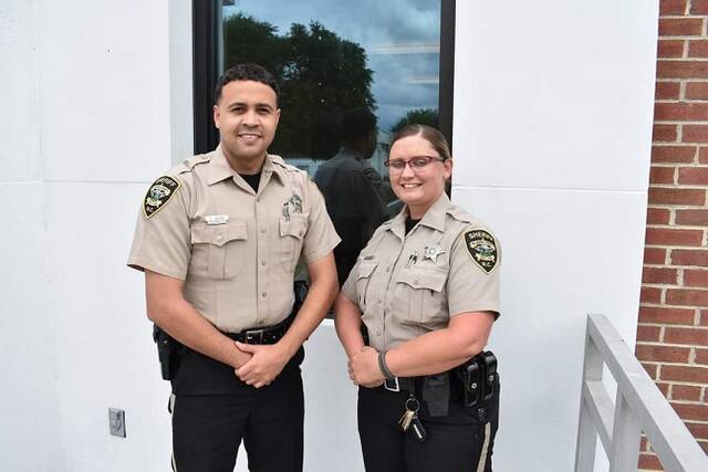 129378969_web1_WEB_2
Bladen County School Resource Officers
Courtesy of the Bladen County Sheriff’s Facebook page