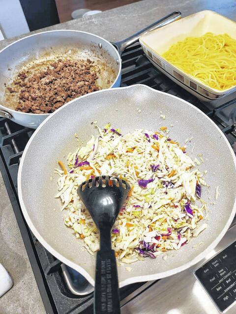 <p>Get your Asian salad on.</p>