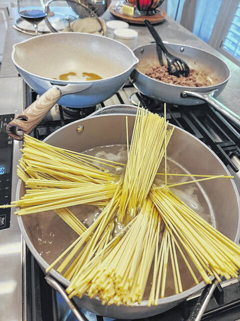 <p>Prep the noodles.</p>