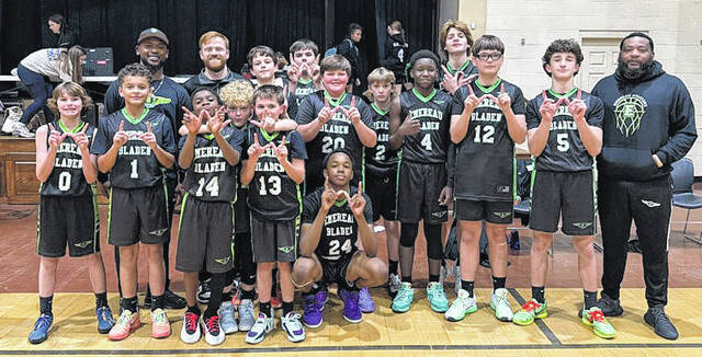 132045263_web1_Emereau_Boys_05
The Emereau: Bladen boys basketball team won Monday against Elizabethtown Christian.
Contributed photo
