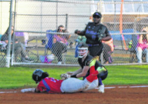 Monday Roundup: West Bladen soccer draws and softball falls