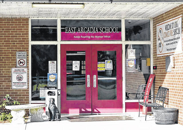 School board to meet Monday to determine East Arcadia closing date