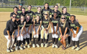 Monday Roundup: East, West post soccer wins; Emereau softball wins first