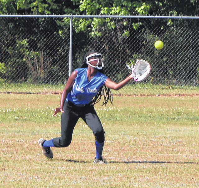 Clarktons Zoey Graham catches a fly ball in center field against Bladenboro.
                                 Sonny Jones / Bladen Journal