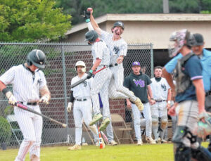 Lewis sparks West Bladen over Wake Prep in 3A baseball playoffs