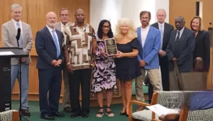 Elizabethtown honors retiree Beverly Robinson
